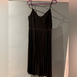 Halston LBD size 6